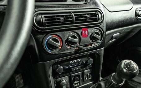 Chevrolet Niva I рестайлинг, 2019 год, 850 000 рублей, 20 фотография
