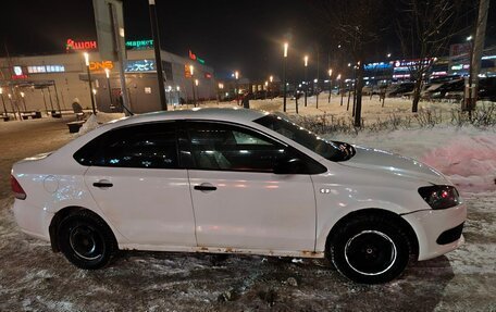 Volkswagen Polo VI (EU Market), 2015 год, 380 000 рублей, 3 фотография