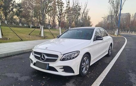 Mercedes-Benz C-Класс, 2020 год, 2 100 000 рублей, 3 фотография