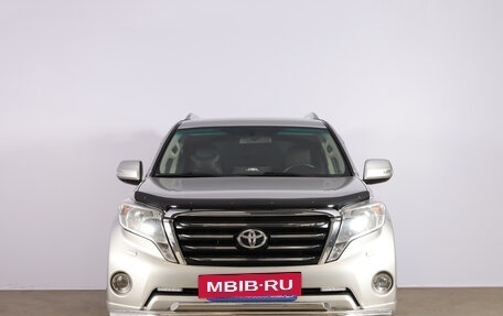 Toyota Land Cruiser Prado 150 рестайлинг 2, 2014 год, 3 799 000 рублей, 2 фотография