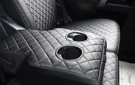 Toyota Land Cruiser Prado 150 рестайлинг 2, 2014 год, 3 799 000 рублей, 19 фотография