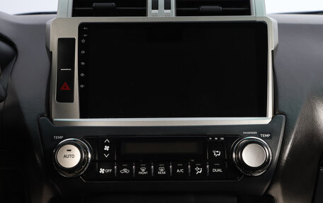 Toyota Land Cruiser Prado 150 рестайлинг 2, 2014 год, 3 799 000 рублей, 15 фотография