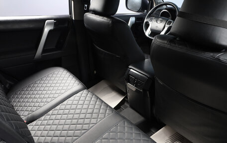 Toyota Land Cruiser Prado 150 рестайлинг 2, 2014 год, 3 799 000 рублей, 18 фотография