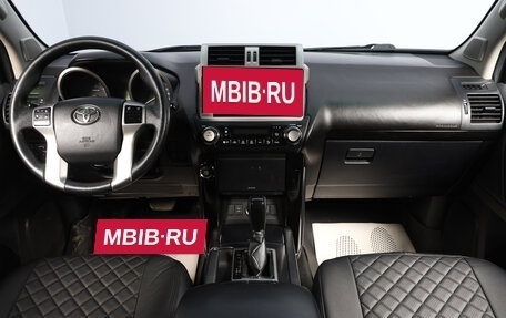 Toyota Land Cruiser Prado 150 рестайлинг 2, 2014 год, 3 799 000 рублей, 10 фотография