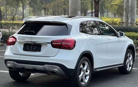 Mercedes-Benz GLA, 2019 год, 1 543 000 рублей, 7 фотография
