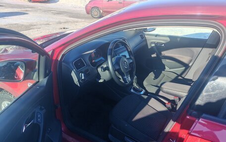 Volkswagen Polo VI (EU Market), 2012 год, 800 000 рублей, 4 фотография