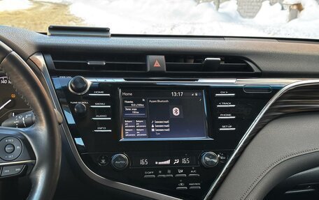 Toyota Camry, 2020 год, 2 800 000 рублей, 12 фотография