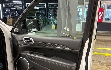 Jeep Grand Cherokee, 2013 год, 3 990 000 рублей, 14 фотография