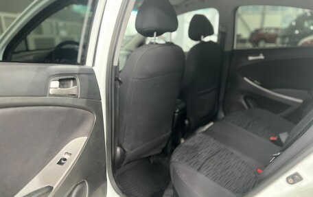 Hyundai Solaris II рестайлинг, 2014 год, 800 000 рублей, 7 фотография