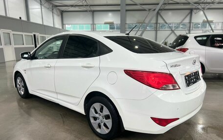 Hyundai Solaris II рестайлинг, 2014 год, 800 000 рублей, 3 фотография