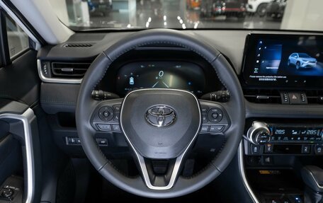 Toyota RAV4, 2025 год, 4 100 000 рублей, 11 фотография