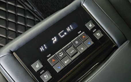 Lexus LX III, 2020 год, 10 989 000 рублей, 25 фотография