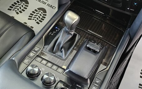 Lexus LX III, 2020 год, 10 989 000 рублей, 35 фотография