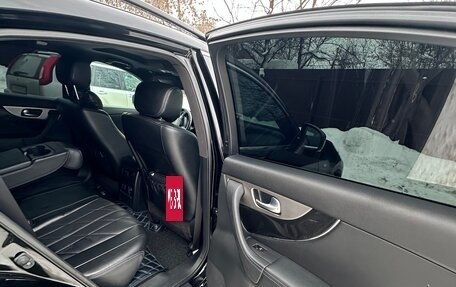 Infiniti QX70, 2014 год, 9 фотография