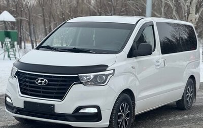 Hyundai H-1 II рестайлинг, 2018 год, 3 050 000 рублей, 1 фотография