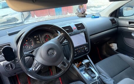 Volkswagen Jetta VI, 2010 год, 720 000 рублей, 6 фотография