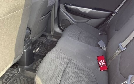 KIA Rio III рестайлинг, 2012 год, 14 фотография