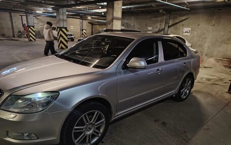 Skoda Octavia, 2010 год, 900 000 рублей, 2 фотография