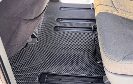 Hyundai H-1 II рестайлинг, 2018 год, 3 050 000 рублей, 30 фотография