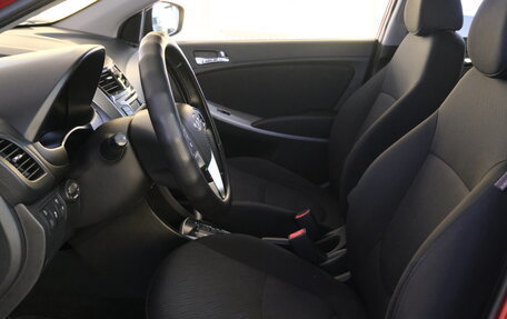 Hyundai Solaris II рестайлинг, 2013 год, 799 000 рублей, 8 фотография