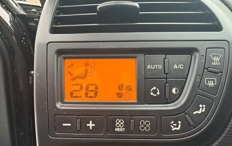 Citroen C4 Picasso II рестайлинг, 2010 год, 280 000 рублей, 14 фотография