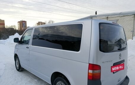 Volkswagen Transporter T5 рестайлинг, 2007 год, 1 350 000 рублей, 3 фотография