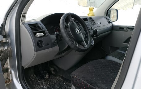 Volkswagen Transporter T5 рестайлинг, 2007 год, 1 350 000 рублей, 8 фотография