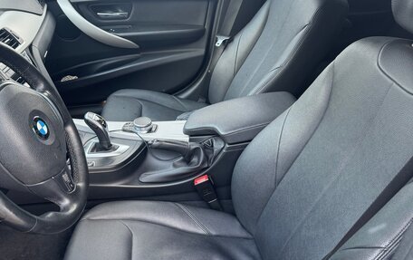 BMW 3 серия, 2017 год, 2 220 000 рублей, 14 фотография