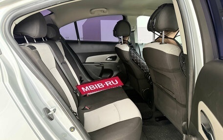 Chevrolet Cruze II, 2013 год, 890 000 рублей, 13 фотография