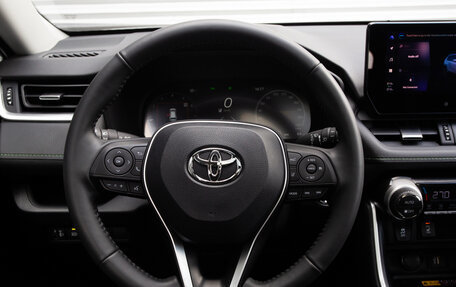 Toyota RAV4, 2025 год, 4 340 000 рублей, 13 фотография