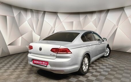 Volkswagen Passat B8 рестайлинг, 2015 год, 1 598 000 рублей, 2 фотография