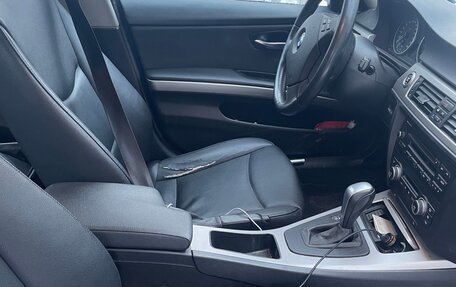 BMW 3 серия, 2007 год, 780 000 рублей, 8 фотография