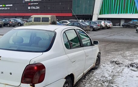Toyota Platz, 2000 год, 119 000 рублей, 6 фотография