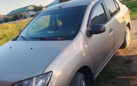 Renault Logan II, 2016 год, 500 000 рублей, 8 фотография