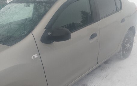 Renault Logan II, 2016 год, 500 000 рублей, 6 фотография