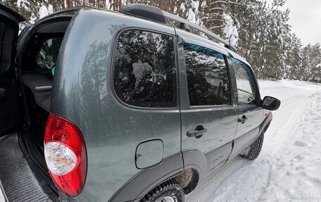 Chevrolet Niva I рестайлинг, 2010 год, 408 000 рублей, 6 фотография