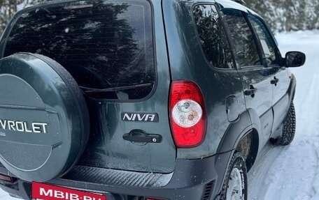 Chevrolet Niva I рестайлинг, 2010 год, 408 000 рублей, 5 фотография