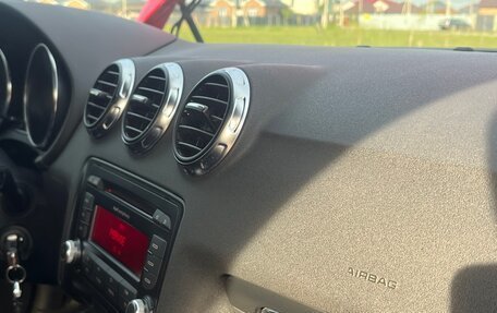 Audi TT, 2008 год, 1 490 000 рублей, 20 фотография