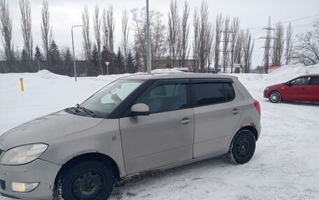 Skoda Fabia II, 2011 год, 420 000 рублей, 1 фотография