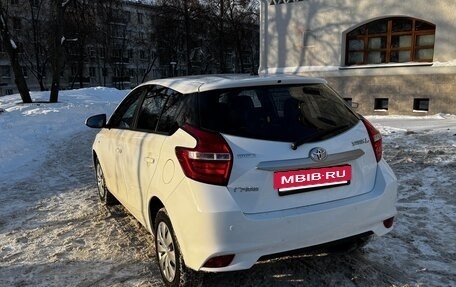 Toyota Yaris, 2021 год, 1 450 000 рублей, 7 фотография