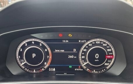 Volkswagen Tiguan II, 2018 год, 3 099 000 рублей, 4 фотография