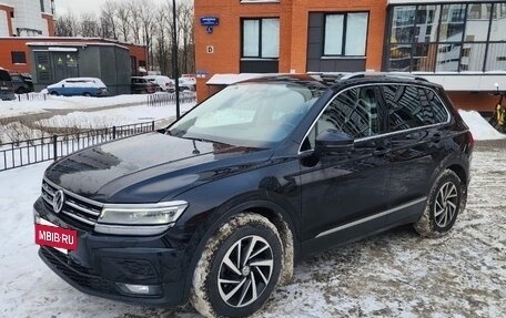 Volkswagen Tiguan II, 2018 год, 3 099 000 рублей, 8 фотография