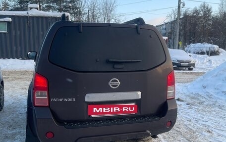 Nissan Pathfinder, 2011 год, 1 050 000 рублей, 3 фотография