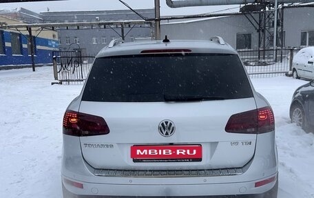 Volkswagen Touareg III, 2012 год, 1 960 000 рублей, 4 фотография