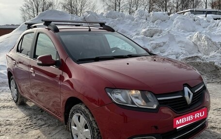 Renault Logan II, 2015 год, 745 000 рублей, 3 фотография