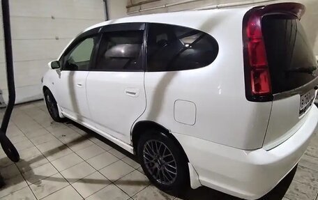 Honda Stream I рестайлинг, 2005 год, 600 000 рублей, 4 фотография