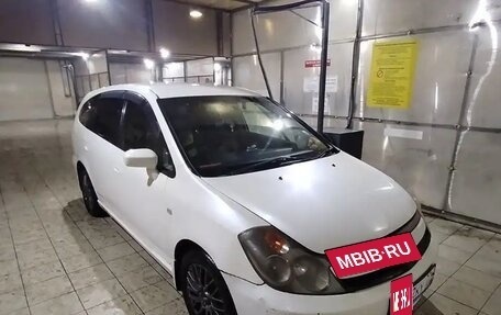 Honda Stream I рестайлинг, 2005 год, 600 000 рублей, 5 фотография