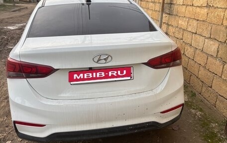 Hyundai Solaris II рестайлинг, 2019 год, 770 000 рублей, 3 фотография