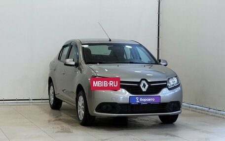 Renault Logan II, 2017 год, 710 000 рублей, 2 фотография