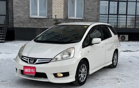 Honda Fit Shuttle I рестайлинг, 2011 год, 1 050 000 рублей, 1 фотография